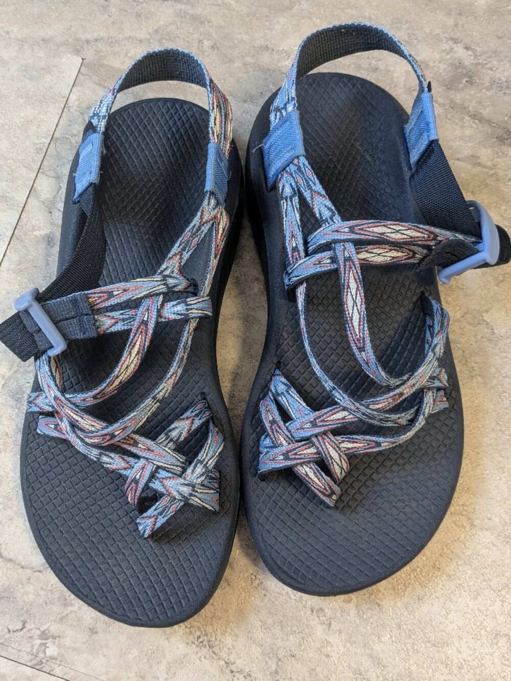 Chaco Z/Cloud Sandals Women’s 8 Excellent Condition Hiking Outdoor Comfort